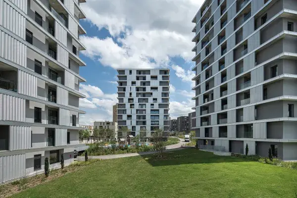 Panoramica edificio residenziale Parc de la Fonderie